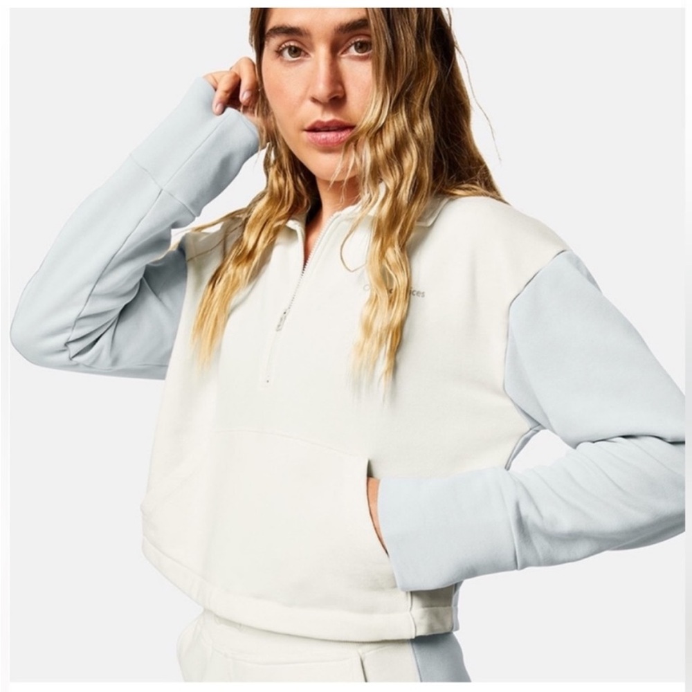 NWT Outdoor Voices Soft Cotton 1/4 Zip Sweatshirt
